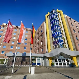 **** Otel Leonardo Almanya